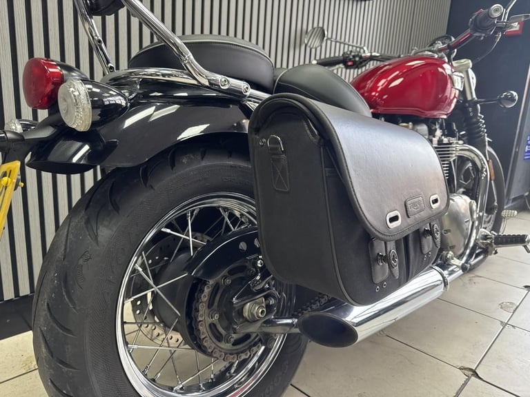 2021 Triumph BONNEVILLE SPEEDMASTER 1200cc bobber cruiser adventure