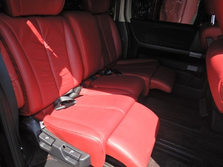 2007 Nissan Elgrand 3.5 HIGHWAY STAR AUTOMATIC * 8 SEATER * PREMIUM RED LEATHER * LOW MILES *  Pe...