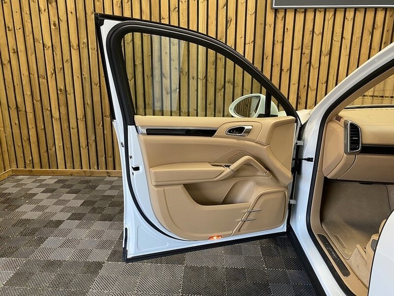 2016 Porsche Cayenne TD V8 S SUV Diesel Automatic