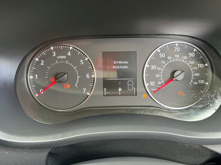 2020 Renault Master MM35dCi 135 Business Medium Roof Van PANEL VAN Diesel Manual