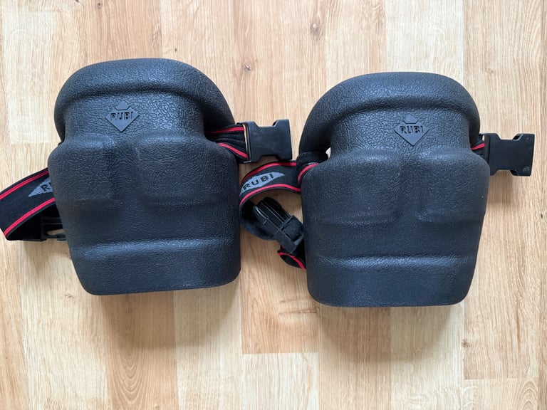 Rubi Knee Pads