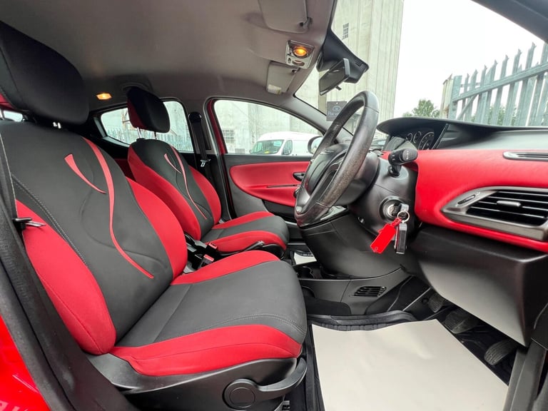 2012 Chrysler Ypsilon 1.2 Black and Red 5dr HATCHBACK PETROL Manual