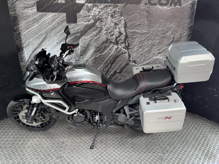 HONDA CROSSTOURER 1200 VFR1200X CROSSTOURER 2016
