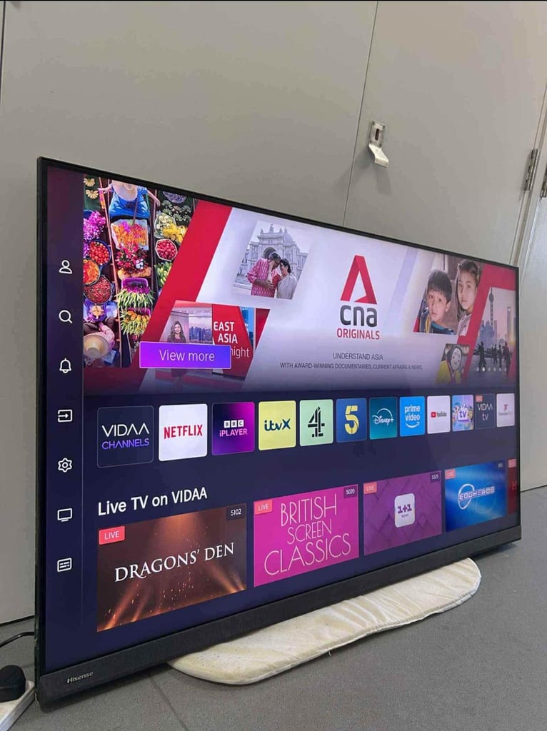 55" HISENSE QLED 144HZ 4k ultra smart tv 
