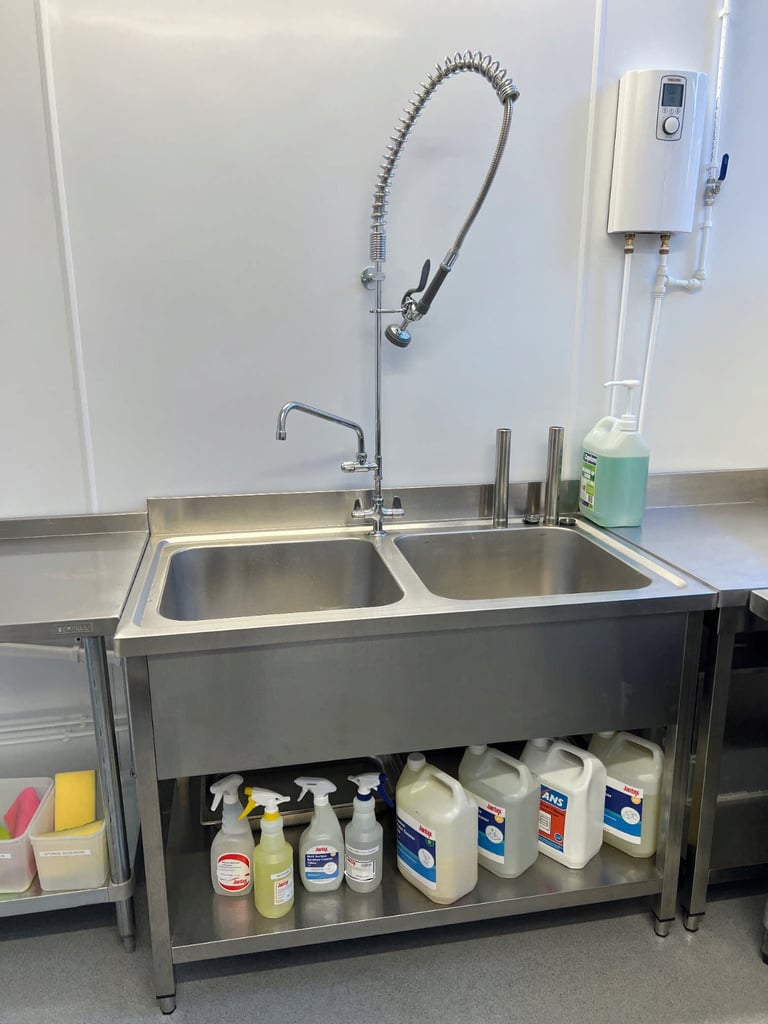 Commercial Kitchens for Rent - North London - Part-Time from £250/mo - Shared - Bills included