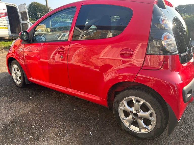 Citroen, C1, Hatchback, 2013, Manual, 998 (cc), 5 doors