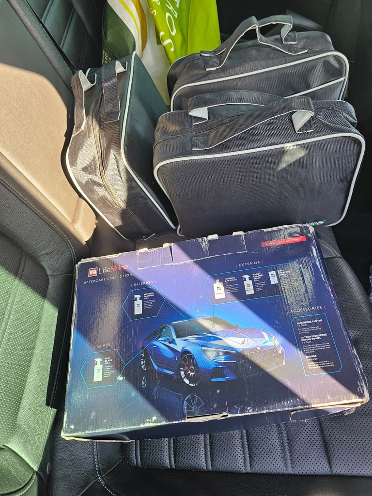 Autoglym car care kit+ 3 guardX car care kits