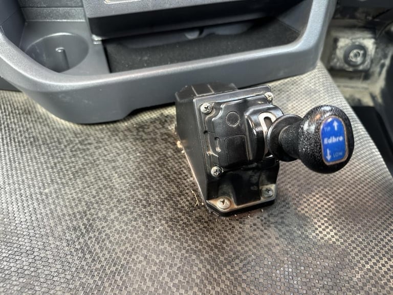 2022 RENAULT K440 8X4 TIPPER