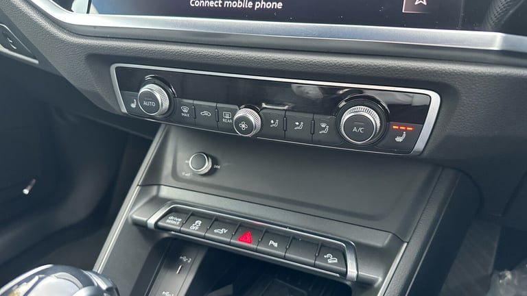 2024 Audi Q3 1.4 TFSIe 45 S line SUV 5dr Petrol Plug-in Hybrid S Tronic Euro 6 (s/s) 13k SUV Hybr...