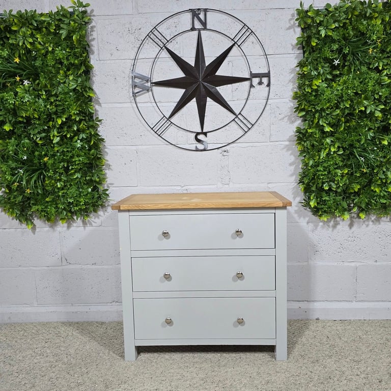 image for Grey Oak Chest of Drawers - Delivery Available -016-A