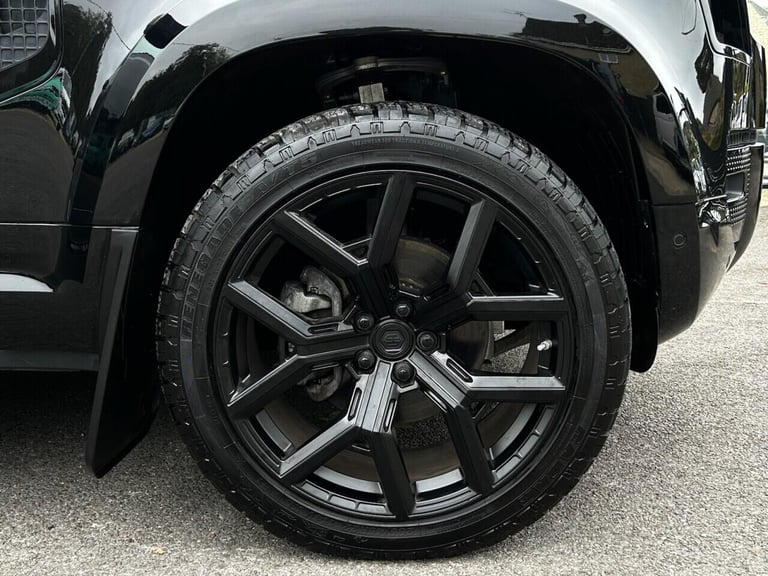 2023 Land Rover Defender 3.0 D250 MHEV HSE Hard Top SUV 3dr Diesel Auto 4WD SWB Euro 6 (s/s) (250...