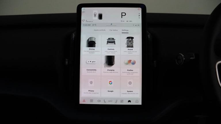 2025 Volvo EX30 Twin Performance Plus (Harman Kardon Sound, Apple CarPlay, BLIS) ESTATE Electric ...