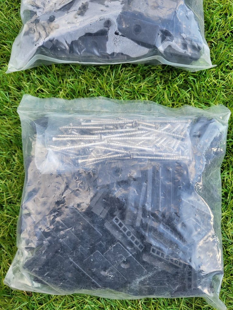 Decking t bar clips spacers 