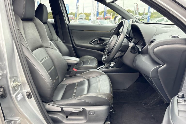 2022 Toyota Yaris 1.5 Hybrid Premiere Edition 5dr CVT Estate Hybrid Automatic