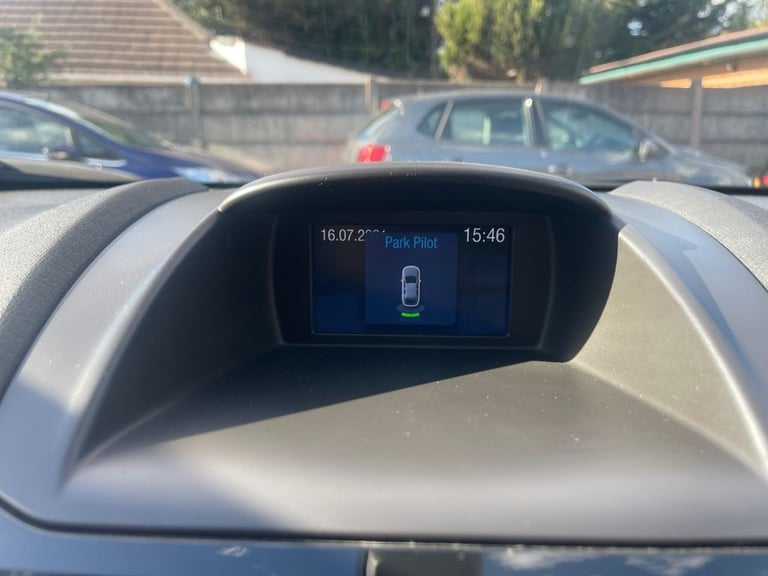 2016 Ford Fiesta 1.0T EcoBoost Titanium Hatchback 5dr Petrol Powershift Euro 6 (100 ps) Hatchback...