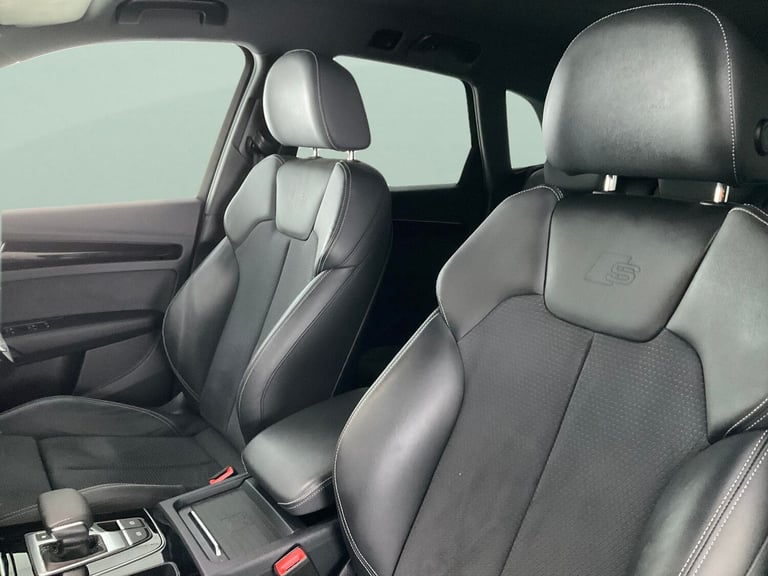 2024 Audi Q5 50 TFSI e Quattro Black Edition 5dr S Tronic ESTATE PETROL/ELECTRIC Automatic