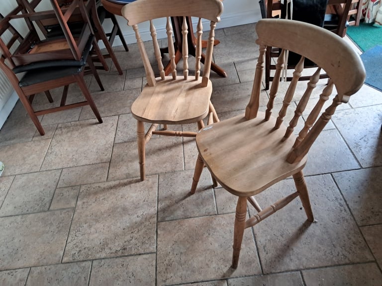 Gumtree kitchen chairs hotsell