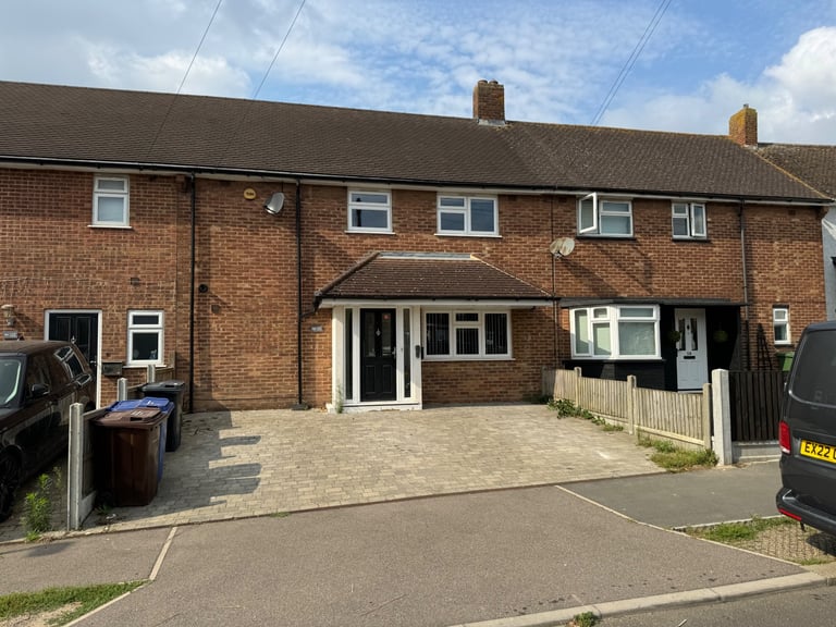 Double bedrooms for rent in 6-Bedroom House Share – Bills Included