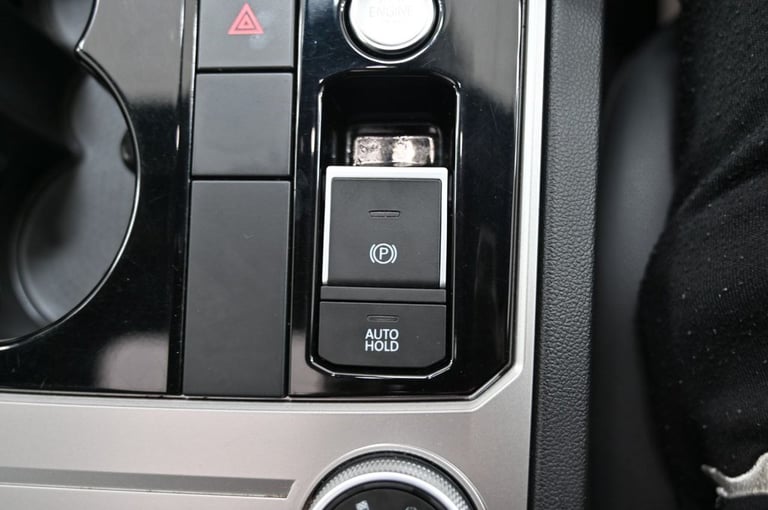 2018 68 VOLKSWAGEN TOUAREG 3.0 TDI V6 R-LINE SUV 5DR DIESEL TIPTRONIC 4MOTION EU