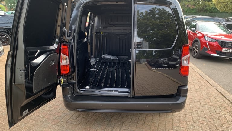 2024 Peugeot Partner 1.5 BlueHDi 950 Professional Long Panel Van 6dr Diesel Manual LWB Euro 6 (s ...