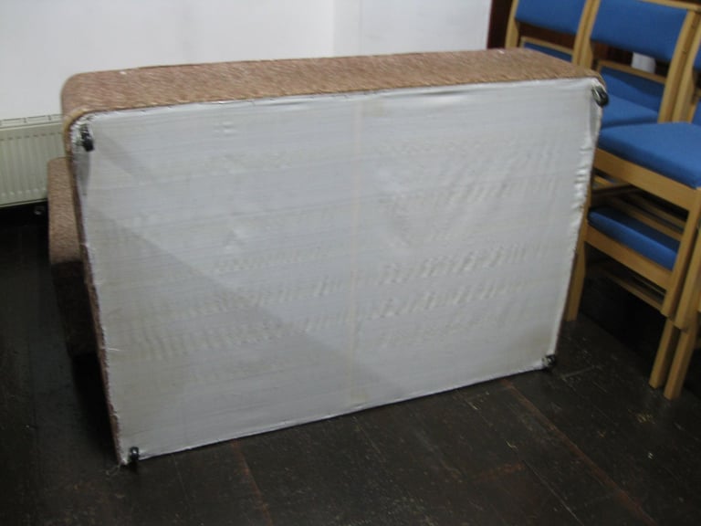 DOUBLE BED BASE WITH 4 STORAGE DRAWERS GUNNISLAKE PL18 9NA