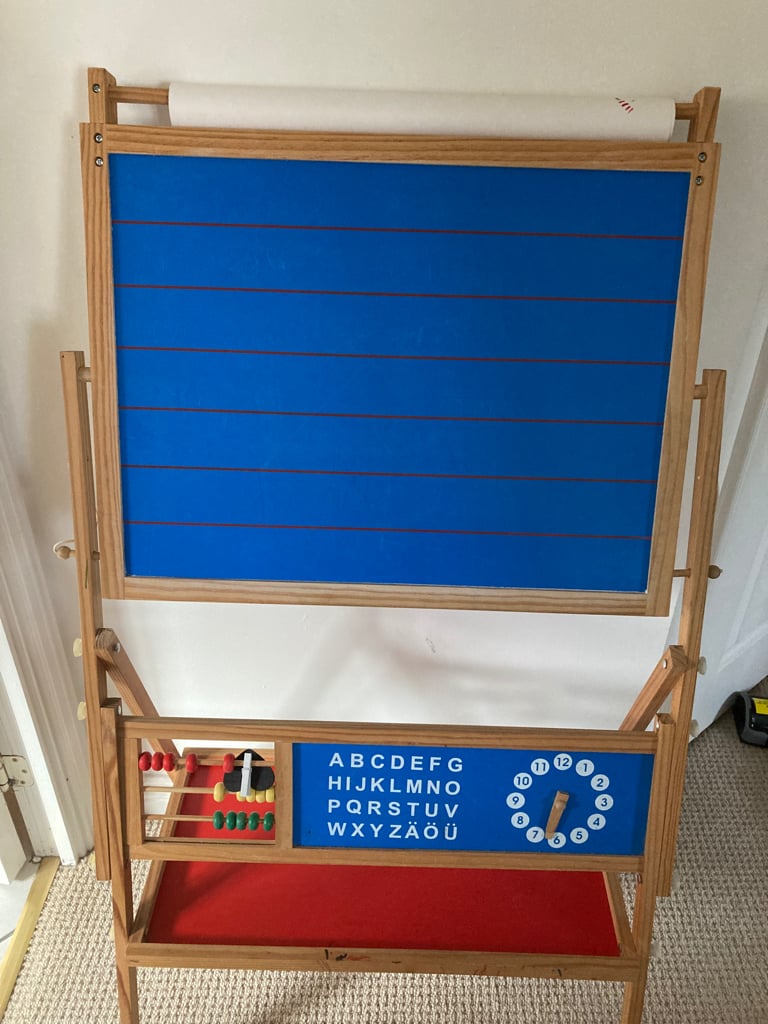 Kids 2 in 3 wooden blackboard, whiteboard and art easel