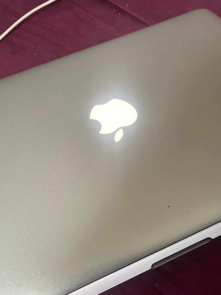 MacBook Pro 13