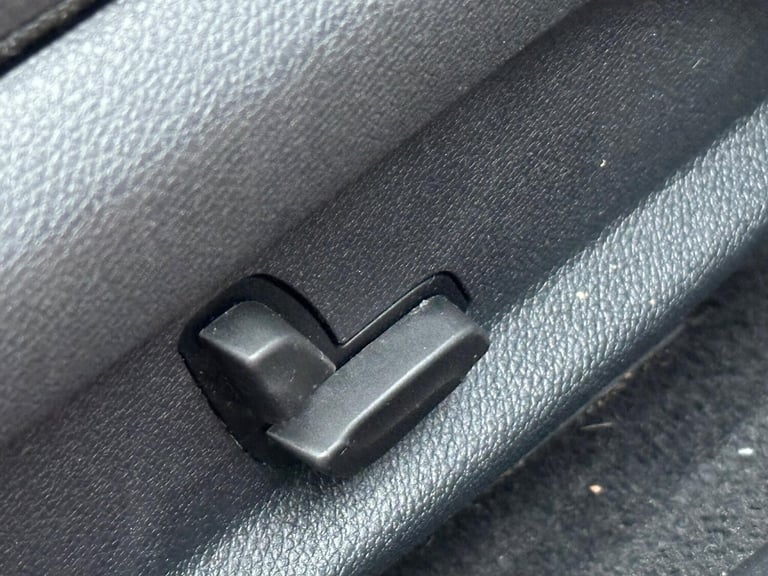 2019 Mercedes-Benz E Class 2.0 E220d AMG Line G-Tronic+ Euro 6 (s/s) 2dr COUPE Diesel Automatic