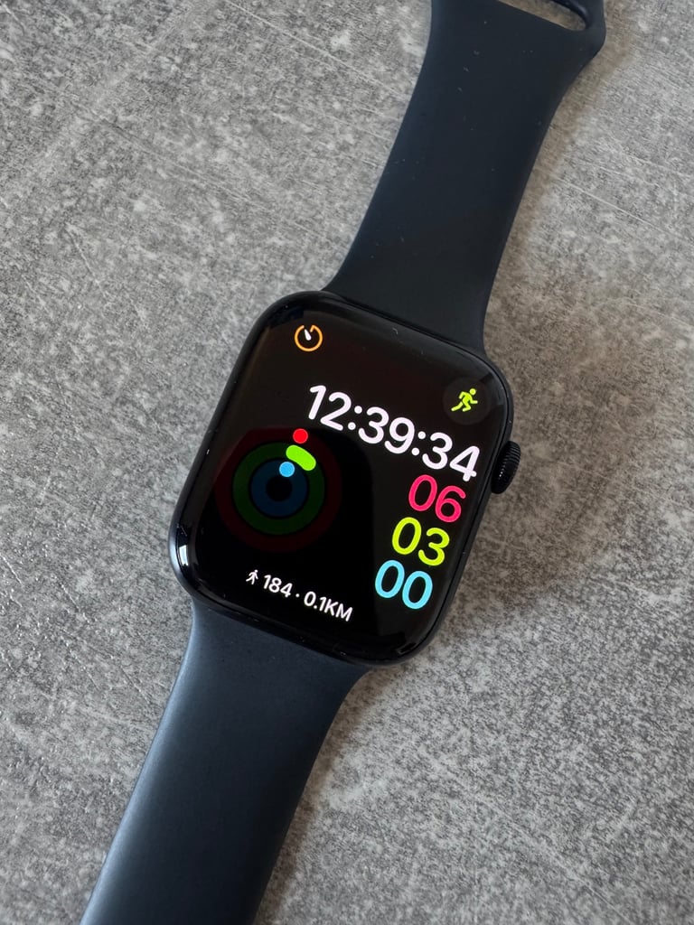 Apple Watch Series 8 45mm GPS