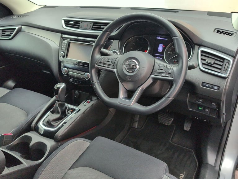 2017 Nissan Qashqai 1.2 DIG-T N-Connecta SUV 5dr Petrol XTRON Euro 6 (s/s) (115 ps) HILL START HA...