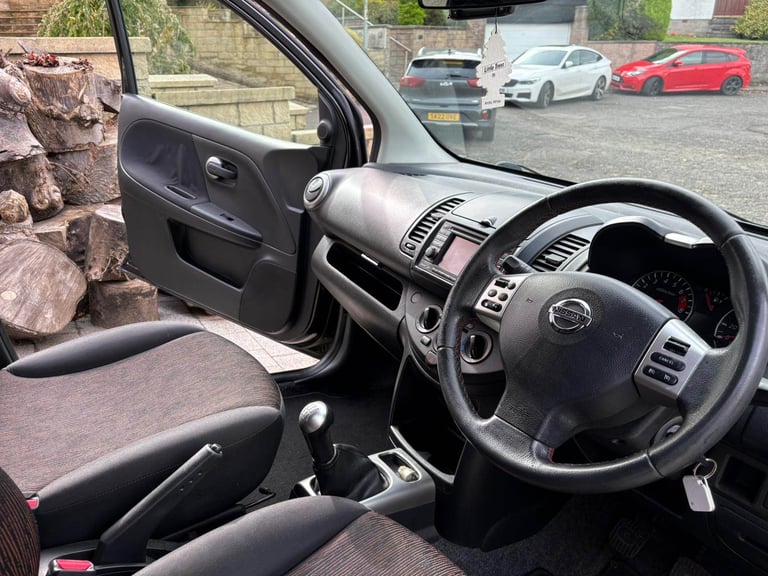 2009 Nissan Note 1.4 N-Tec 5dr – 72,000 miles – Black – Manual