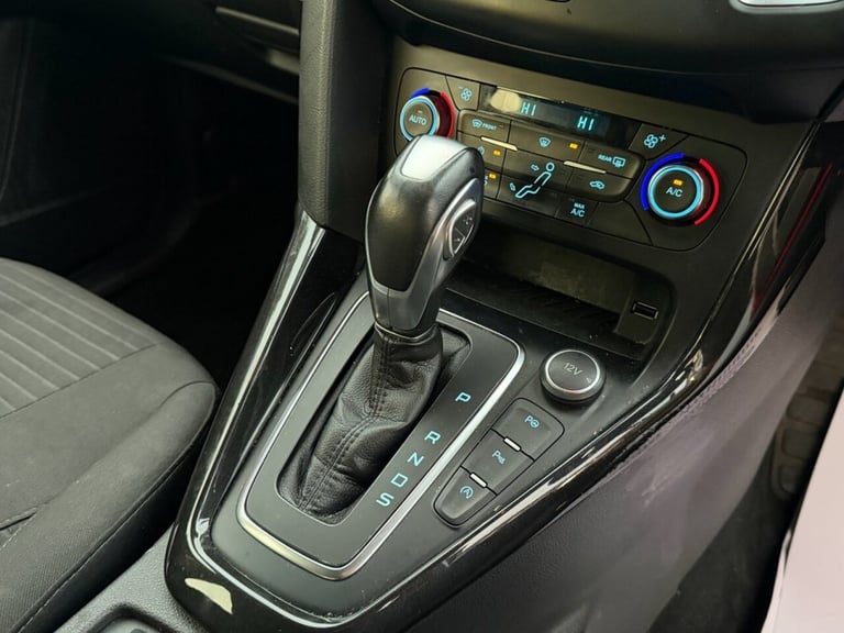 2018 Ford Focus 1.0T EcoBoost Titanium Hatchback 5dr Petrol Auto Euro 6 (s/s) (125 ps) Hatchback ...
