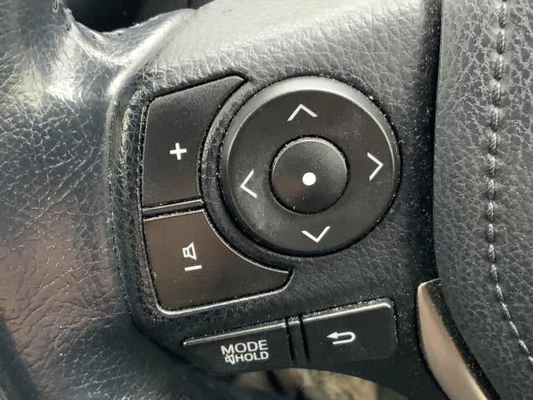 2014 Toyota RAV4 D-4D Invincible SUV Diesel Manual