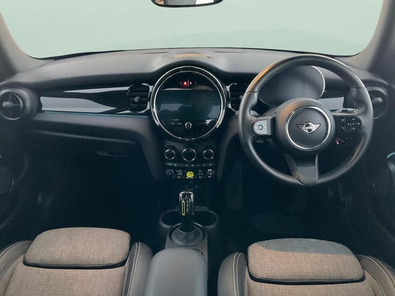 2022 MINI Electric Hatch Cooper SE 32.6kWh Level 2 Hatchback 3dr Electric Auto (184 ps) - 17IN AL...