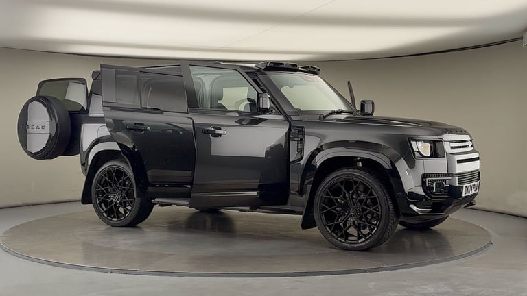 2024 Land Rover Defender 3.0 D250 X-Dynamic HSE 110 5dr Auto ESTATE DIESEL Automatic
