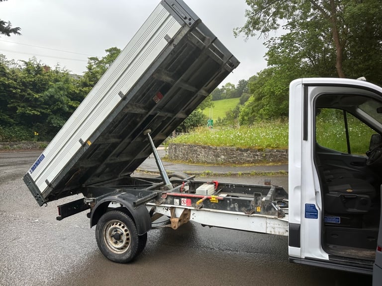2018 Ford Transit 2.0 TDCi 130ps Chassis Cab tipper CHASSIS CAB Diesel Manual