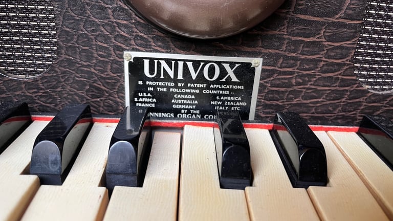 Vox Organ Jennings Univox J10 - Very rare 1950s vacuum tube synthesiser - sold as seen