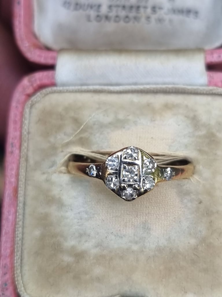 Antique Diamond Ring 18ct Yellow Gold Hallmarked Gorgeous 