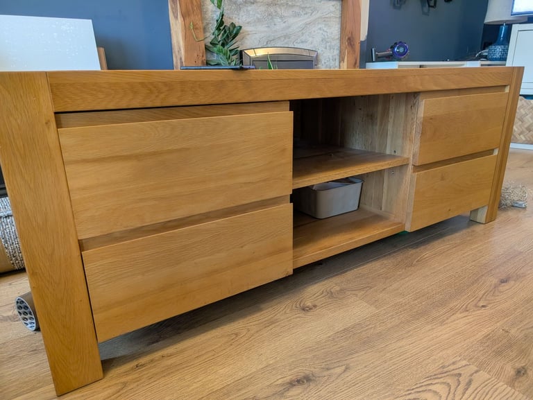 image for Solid Oak TV unit