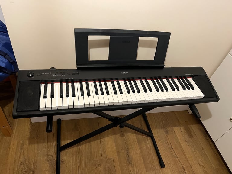Yamaha Piaggerro NP- 12B (stand not included)