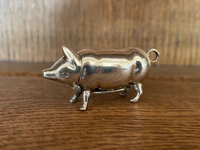 Vintage Sterling Silver Pig Vesta Case/ Match Holder