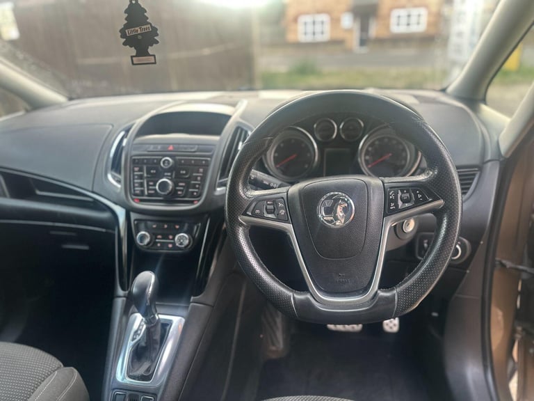 VAUXHALL ZAFIRA TOURER 2.0 CDTi SRi 2013