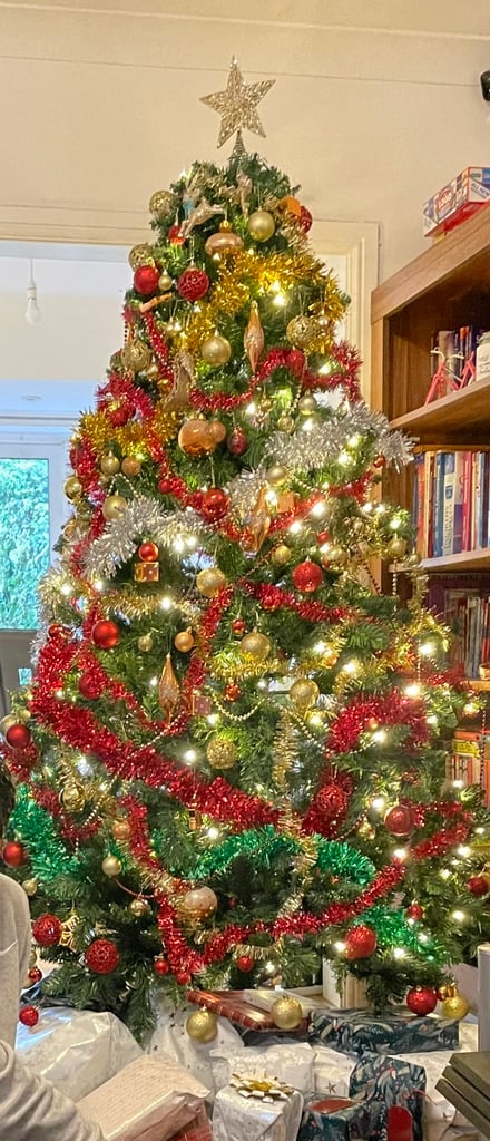 Christmas tree, lights & Decorations