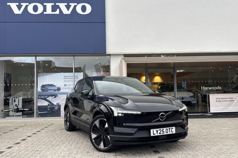 2025 Volvo EX30 Twin Performance 69kWh Ultra SUV 5dr Electric Auto AWD (428 ps) ESTATE Electric A...