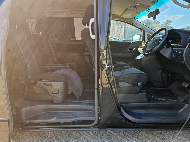 2014 Toyota Alphard Fresh import warranted mileage ULEZ compliance  MPV Petrol Automatic