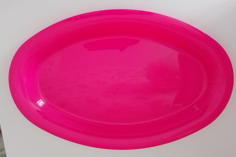 3 PINK SERVING DISHES