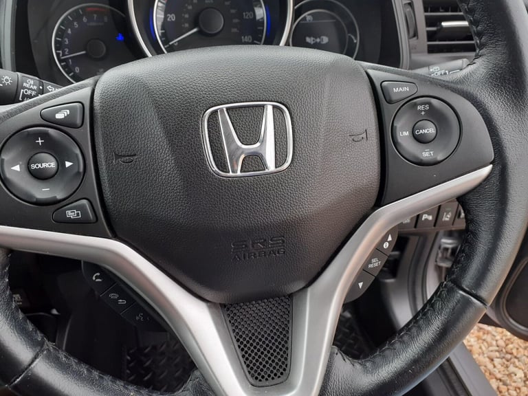 2017 Honda Jazz 1.3 i-VTEC EX Euro 6 (s/s) 5dr HATCHBACK Petrol Manual