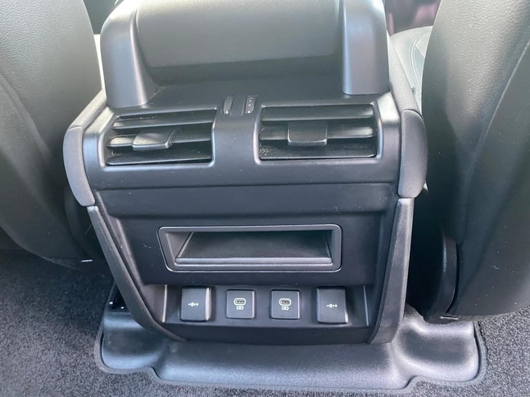 2022 Land Rover Defender 110 3.0 D250 MHEV S SUV 5dr Diesel Auto 4WD Euro 6 