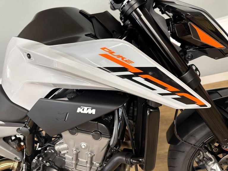 2025 KTM Street 790 DUKE Petrol grey 6 Speed