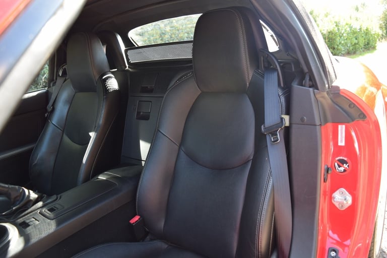 MAZDA MX-5 2.0 i Sport Tech Red Manual Petrol 2012